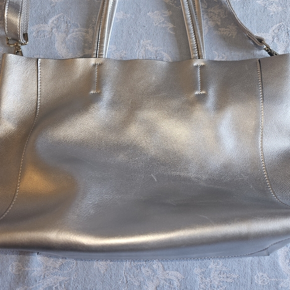 Silver carryall bag with removable inside - Picture 8 of 8